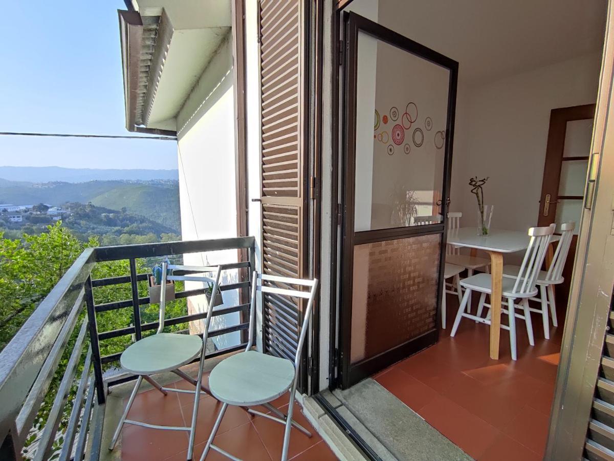 Apartamentos Cimo De Vila Vouzela Exteriör bild